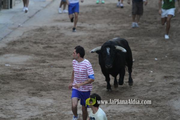 La lluvia obliga a aplazar hasta esta tarde los dos últimos toros de las fiestas de Sant Roc