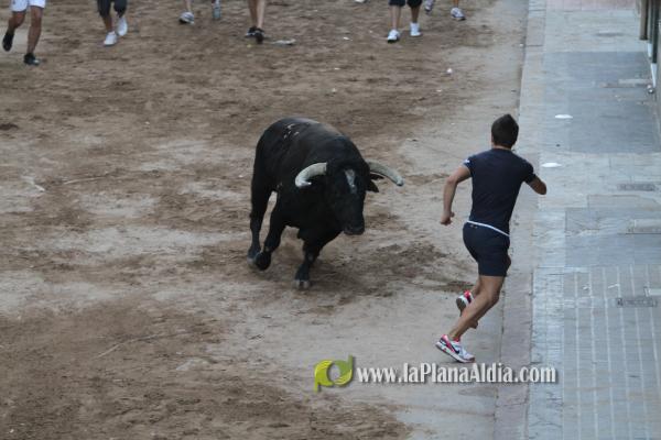 La lluvia obliga a aplazar hasta esta tarde los dos últimos toros de las fiestas de Sant Roc