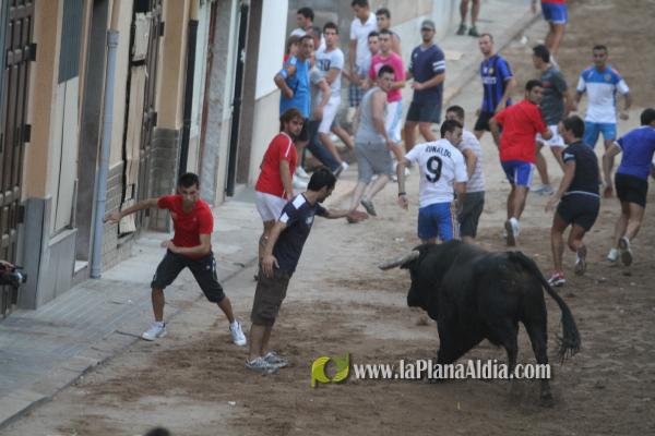 La lluvia obliga a aplazar hasta esta tarde los dos últimos toros de las fiestas de Sant Roc