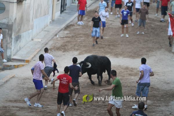 La lluvia obliga a aplazar hasta esta tarde los dos últimos toros de las fiestas de Sant Roc