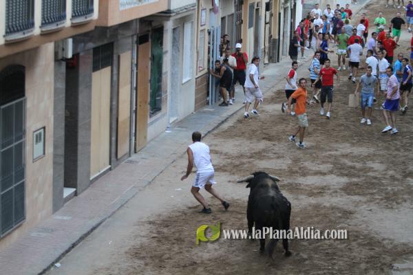 La lluvia obliga a aplazar hasta esta tarde los dos últimos toros de las fiestas de Sant Roc