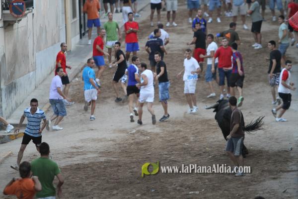La lluvia obliga a aplazar hasta esta tarde los dos últimos toros de las fiestas de Sant Roc