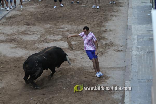 La lluvia obliga a aplazar hasta esta tarde los dos últimos toros de las fiestas de Sant Roc