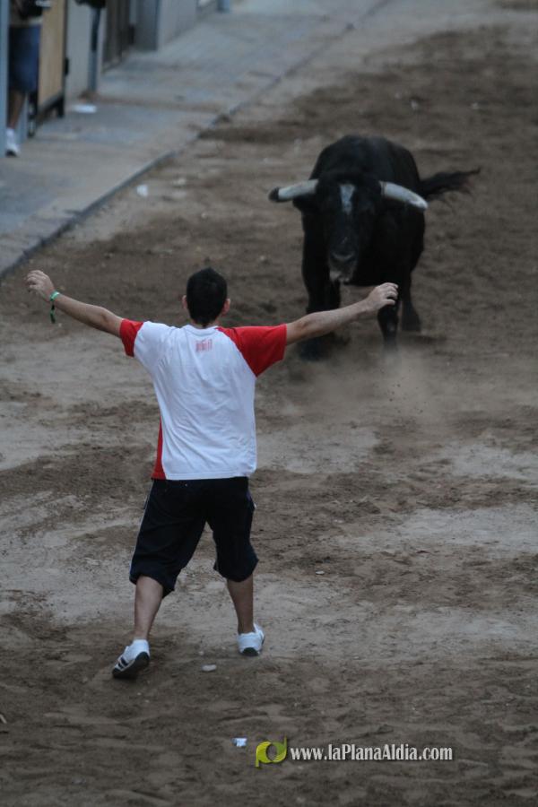 La lluvia obliga a aplazar hasta esta tarde los dos últimos toros de las fiestas de Sant Roc