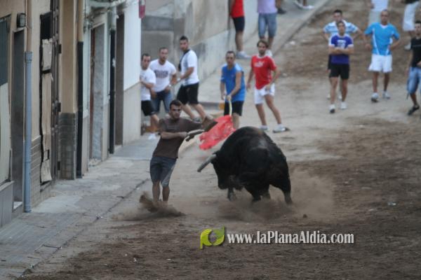 La lluvia obliga a aplazar hasta esta tarde los dos últimos toros de las fiestas de Sant Roc