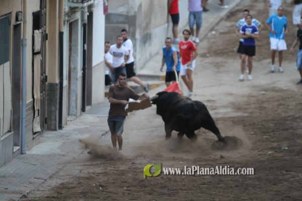 La lluvia obliga a aplazar hasta esta tarde los dos últimos toros de las fiestas de Sant Roc