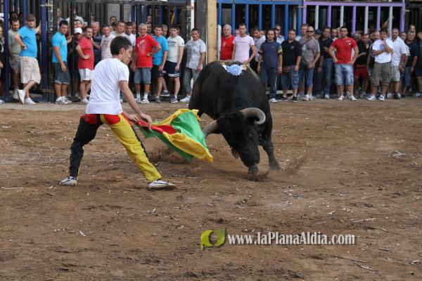 El torero Serafín Marín y Los Quintos del 86 centran la actividad taurina