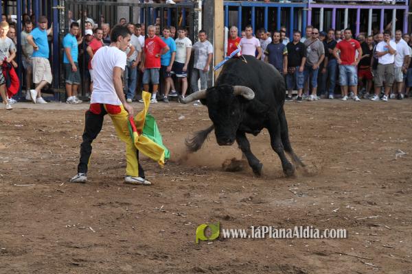 El torero Serafín Marín y Los Quintos del 86 centran la actividad taurina