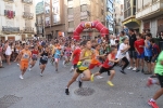 Mas de 350 participantes de todas las edades corrieron la XXIII Volta Popular a Peu a pesar del fuerte calor.