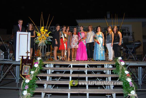 Presentación reina y damás Barrio San Ramón