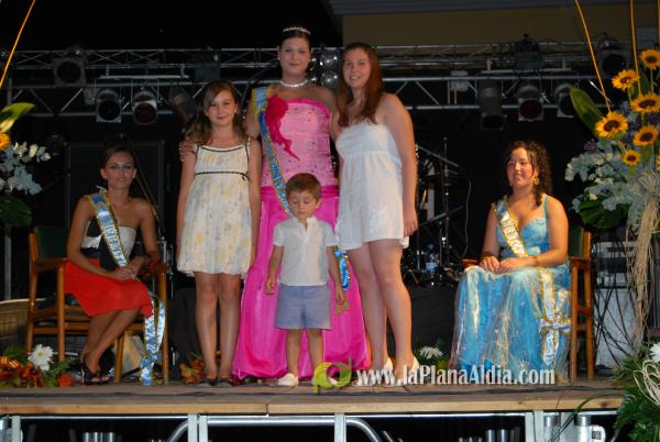 Presentación reina y damás Barrio San Ramón