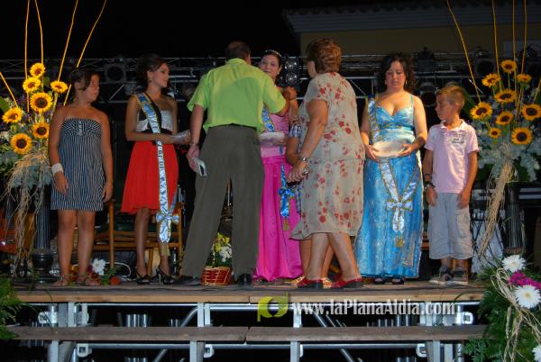 Presentación reina y damás Barrio San Ramón