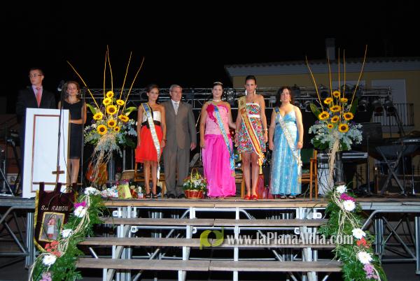 Presentación reina y damás Barrio San Ramón