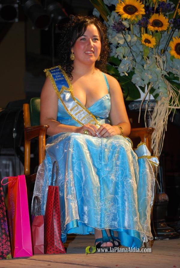 Presentación reina y damás Barrio San Ramón