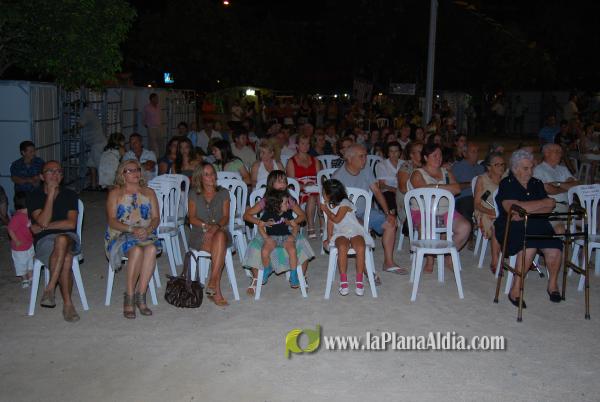 Presentación reina y damás Barrio San Ramón