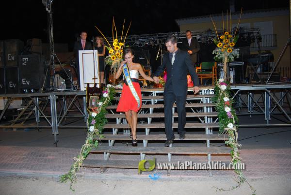 Presentación reina y damás Barrio San Ramón