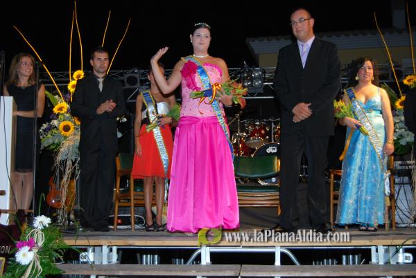 Presentación reina y damás Barrio San Ramón