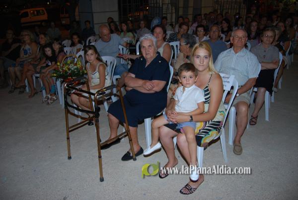 Presentación reina y damás Barrio San Ramón