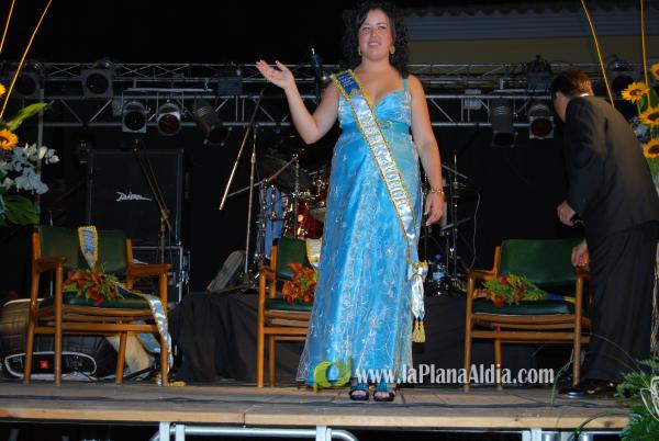 Presentación reina y damás Barrio San Ramón