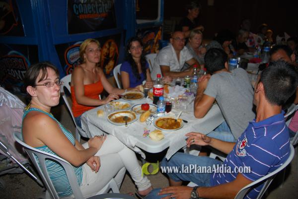 La cena de \'pa i porta\', acto central del fin de semana en San Ramón