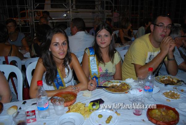 La cena de \'pa i porta\', acto central del fin de semana en San Ramón