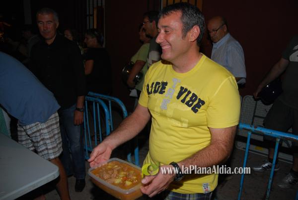 La cena de \'pa i porta\', acto central del fin de semana en San Ramón