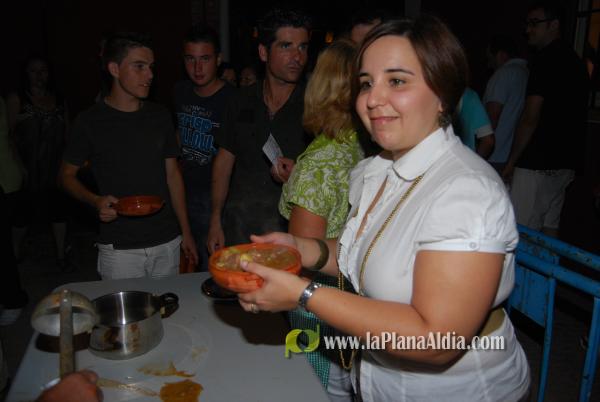 La cena de \'pa i porta\', acto central del fin de semana en San Ramón