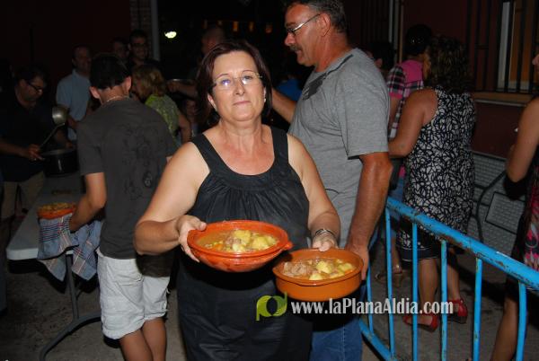 La cena de \'pa i porta\', acto central del fin de semana en San Ramón