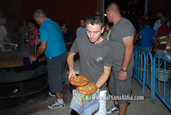 La cena de \'pa i porta\', acto central del fin de semana en San Ramón