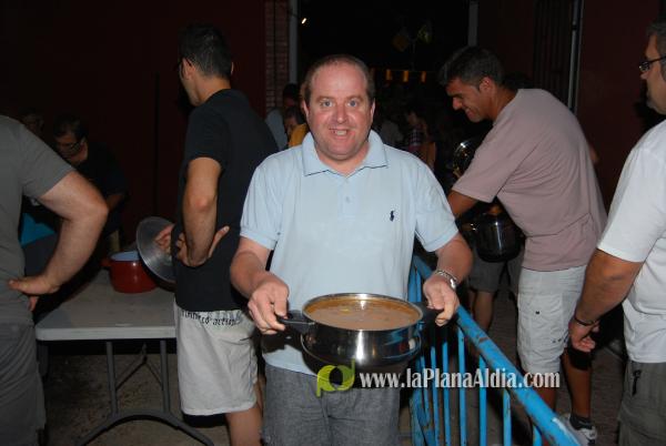 La cena de \'pa i porta\', acto central del fin de semana en San Ramón