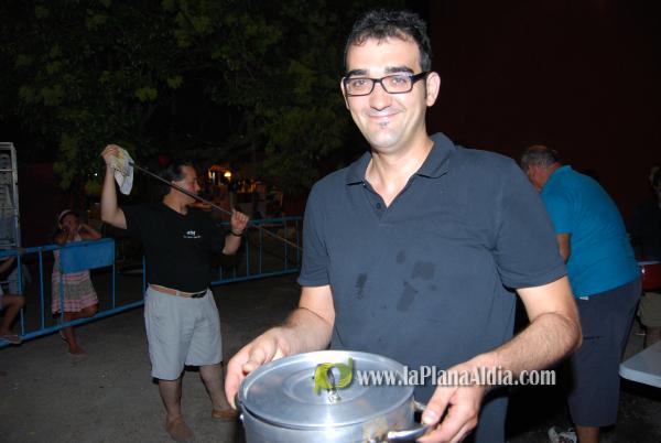 La cena de \'pa i porta\', acto central del fin de semana en San Ramón