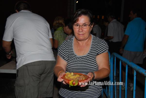 La cena de \'pa i porta\', acto central del fin de semana en San Ramón