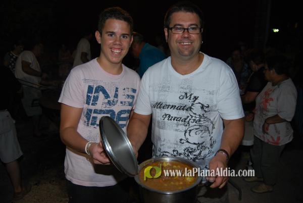 La cena de \'pa i porta\', acto central del fin de semana en San Ramón