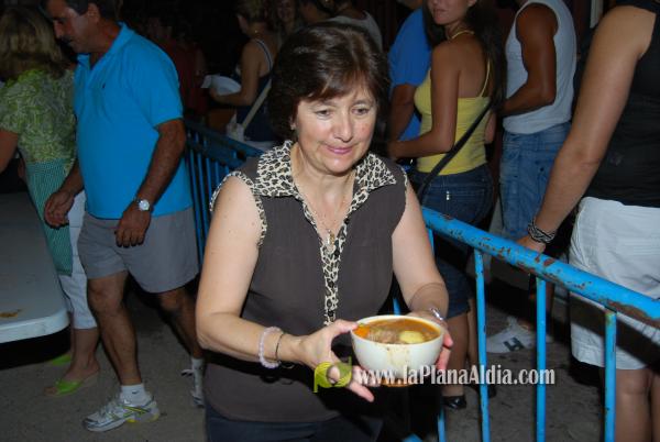 La cena de \'pa i porta\', acto central del fin de semana en San Ramón