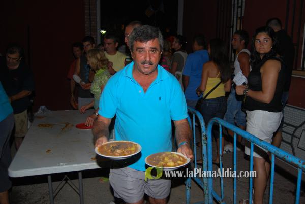 La cena de \'pa i porta\', acto central del fin de semana en San Ramón