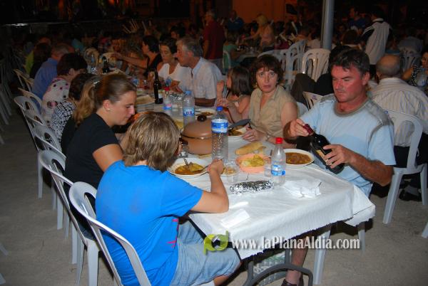 La cena de \'pa i porta\', acto central del fin de semana en San Ramón