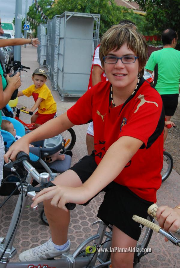 �?xito de convocatoria en la marcha ciclista organizada en el barrio de San Ramón