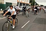 �?xito de convocatoria en la marcha ciclista organizada en el barrio de San Ramón