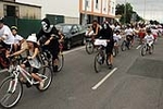 �?xito de convocatoria en la marcha ciclista organizada en el barrio de San Ramón