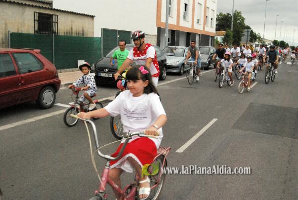 �?xito de convocatoria en la marcha ciclista organizada en el barrio de San Ramón