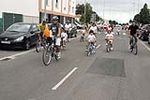 �?xito de convocatoria en la marcha ciclista organizada en el barrio de San Ramón