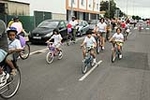 �?xito de convocatoria en la marcha ciclista organizada en el barrio de San Ramón