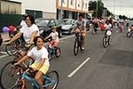 �?xito de convocatoria en la marcha ciclista organizada en el barrio de San Ramón
