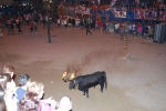 El toro embolado, un atractivo en la noche de las fiestas