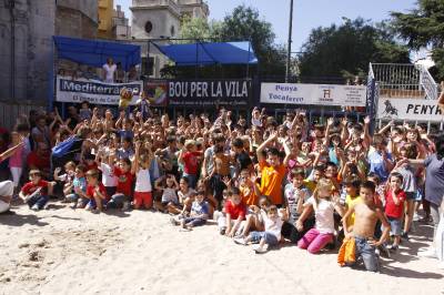 El encierro infantil llena de nios El Pla.