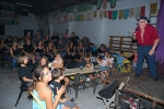 Los disfraces copan la noche festiva.