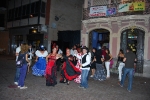 Los disfraces copan la noche festiva.