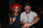 Los disfraces copan la noche festiva.