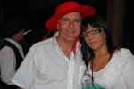 Los disfraces copan la noche festiva.