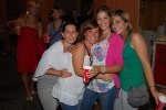 Los disfraces copan la noche festiva.